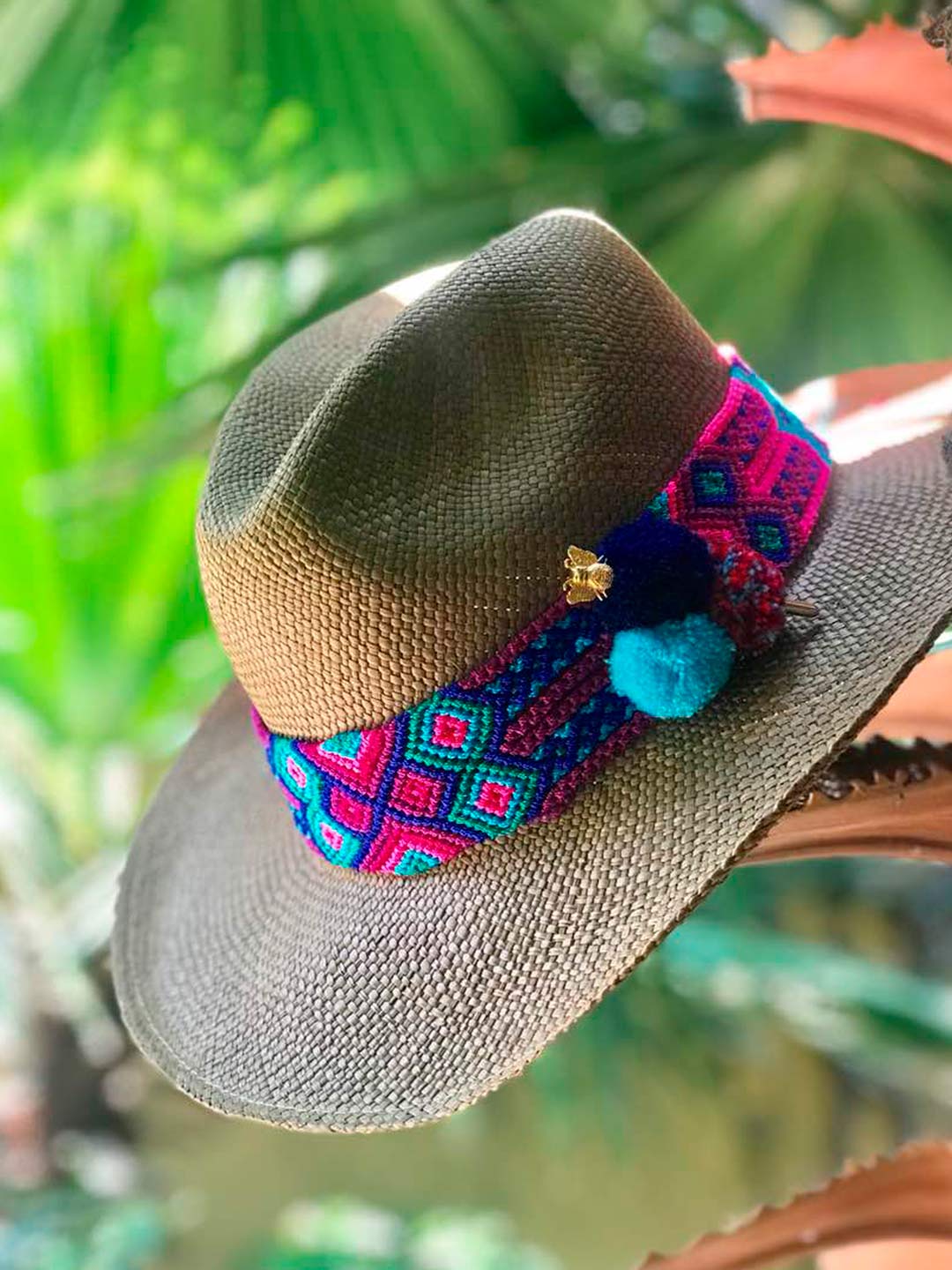 01 Chiapaneco Chic Special Edition With Regina Castillo Jewelry