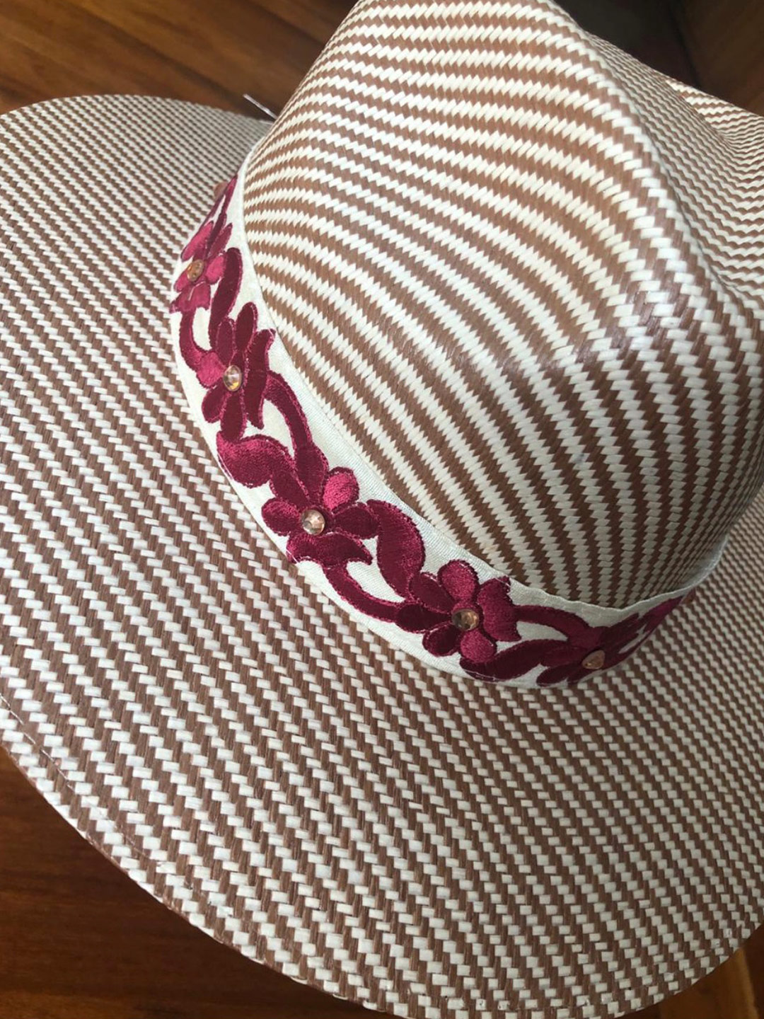 02 Flora Bicolor Palo de Yucca